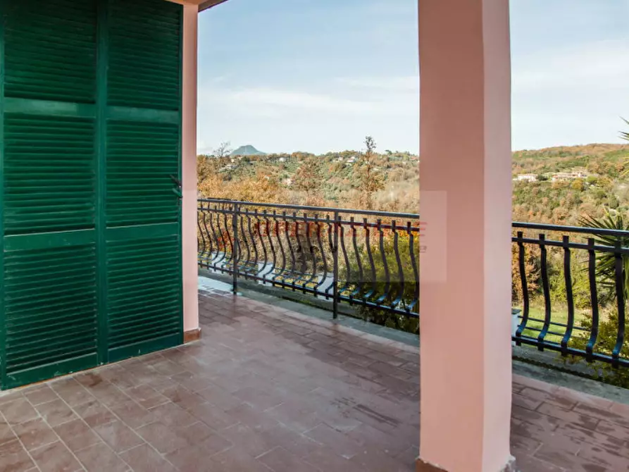 Immagine 23 di Villa in vendita  in via di capodimonte a Fiano Romano
