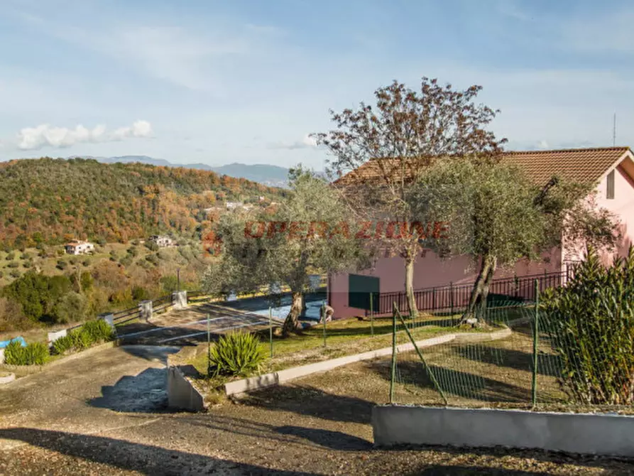 Immagine 28 di Villa in vendita  in via di capodimonte a Fiano Romano