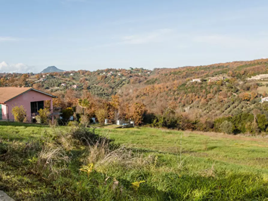Immagine 31 di Villa in vendita  in via di capodimonte a Fiano Romano