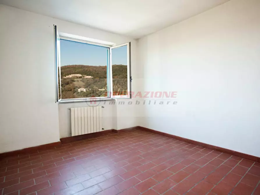 Immagine 75 di Villa in vendita  in via di capodimonte a Fiano Romano