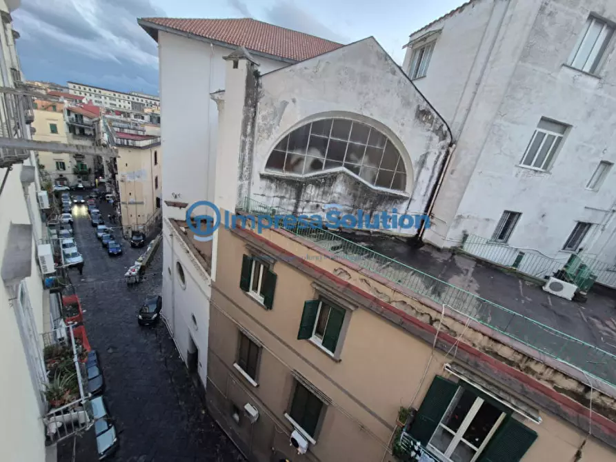 Immagine 10 di Appartamento in vendita  in Via Stella a Napoli