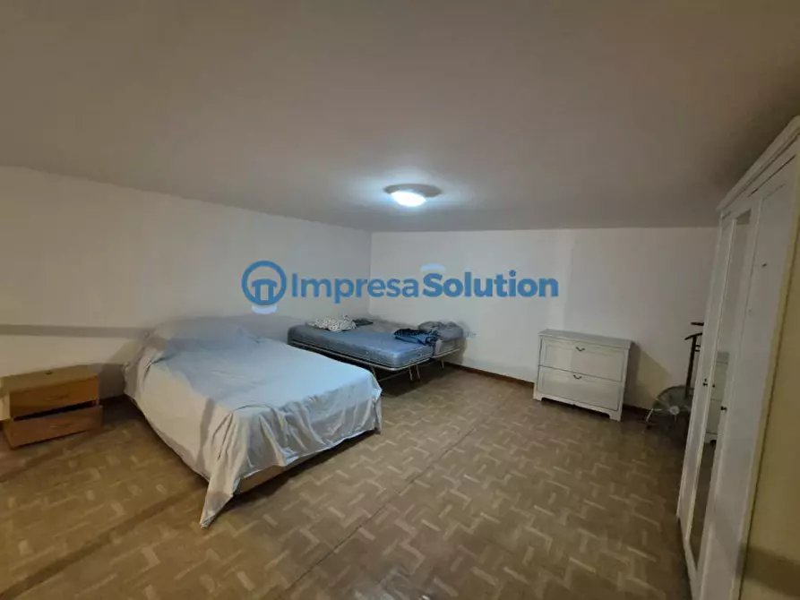 Immagine 11 di Appartamento in vendita  in Via Stella a Napoli