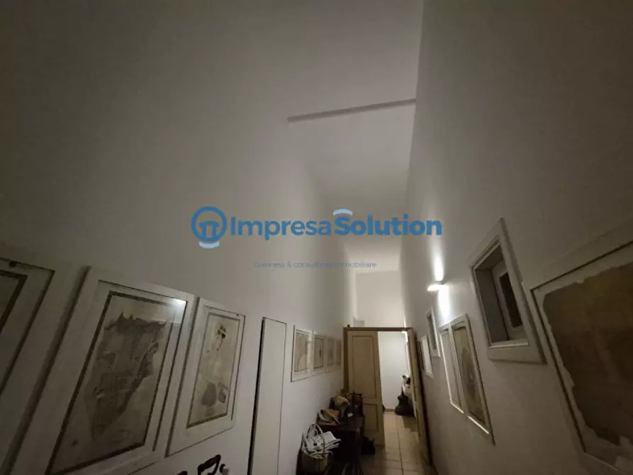 Immagine 16 di Appartamento in vendita  in Via Stella a Napoli