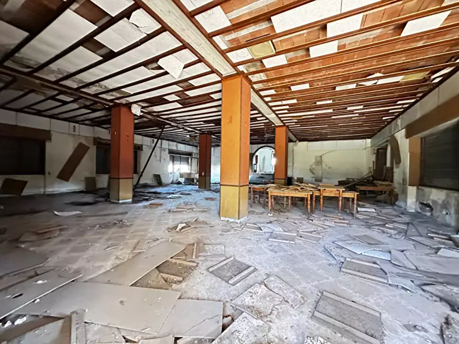 Immagine 19 di Hotel in vendita  in SS172 a Martina Franca