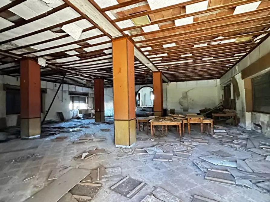 Immagine 20 di Hotel in vendita  in SS172 a Martina Franca