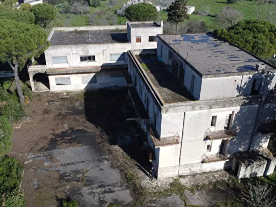 Immagine 30 di Hotel in vendita  in SS172 a Martina Franca