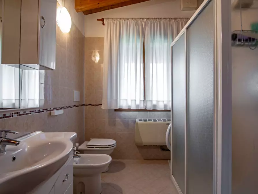 Immagine 15 di Casa indipendente in vendita  in Via Sottomarina a Abano Terme