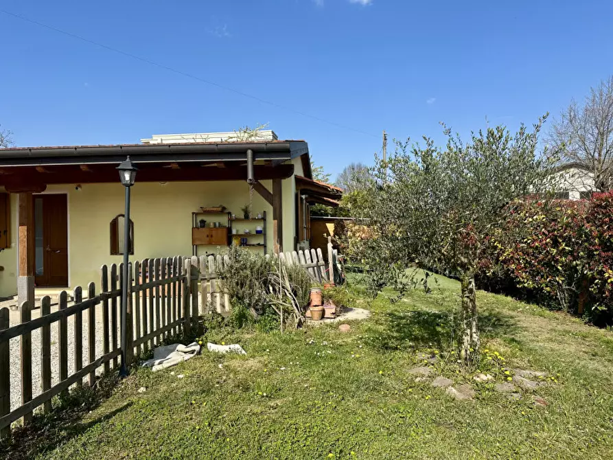 Immagine 18 di Casa indipendente in vendita  in Via Sottomarina a Abano Terme