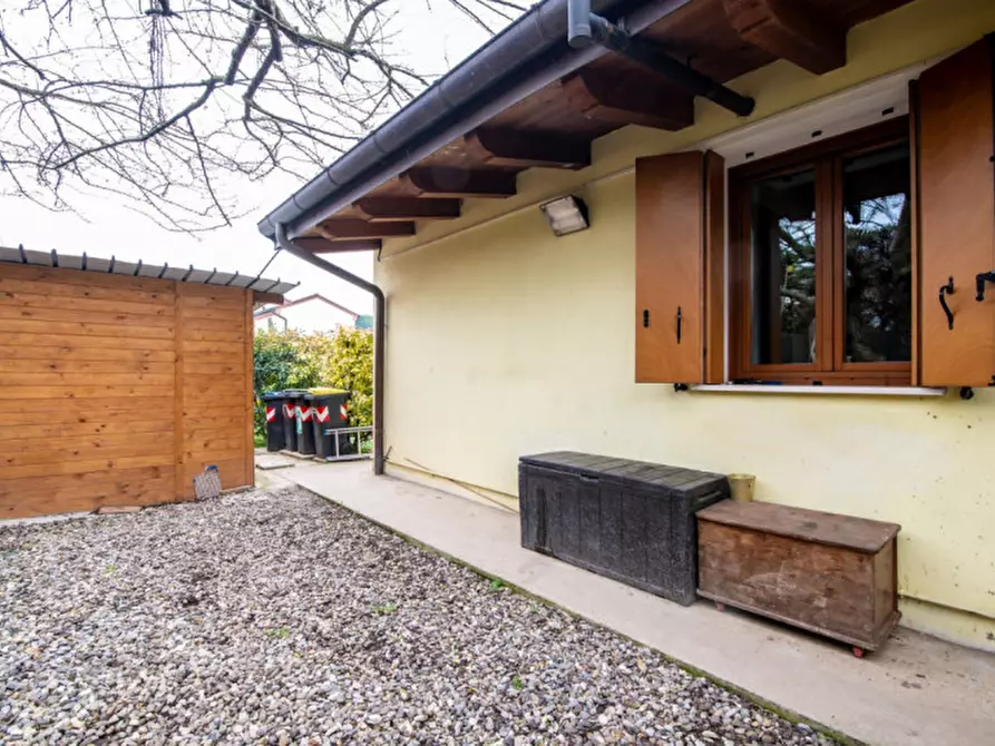 Immagine 21 di Casa indipendente in vendita  in Via Sottomarina a Abano Terme