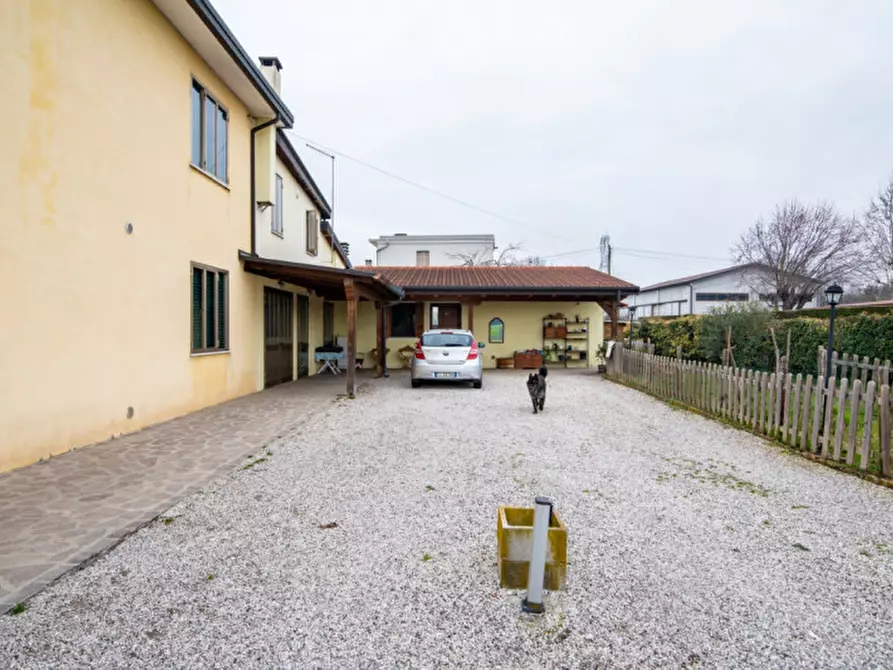 Immagine 22 di Casa indipendente in vendita  in Via Sottomarina a Abano Terme