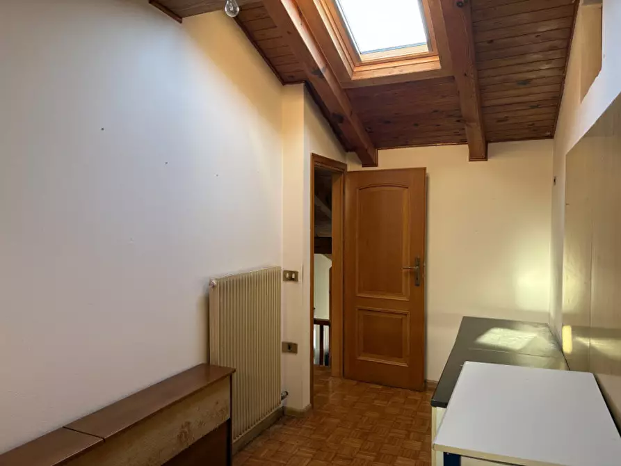 Immagine 9 di Casa bifamiliare in vendita  a Giovo