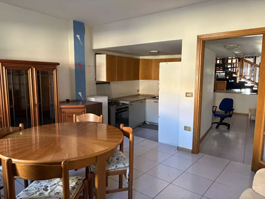 Immagine 13 di Casa bifamiliare in vendita  a Giovo