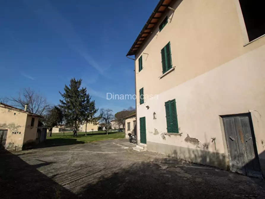 Immagine 7 di Villetta a schiera in vendita  a Prato