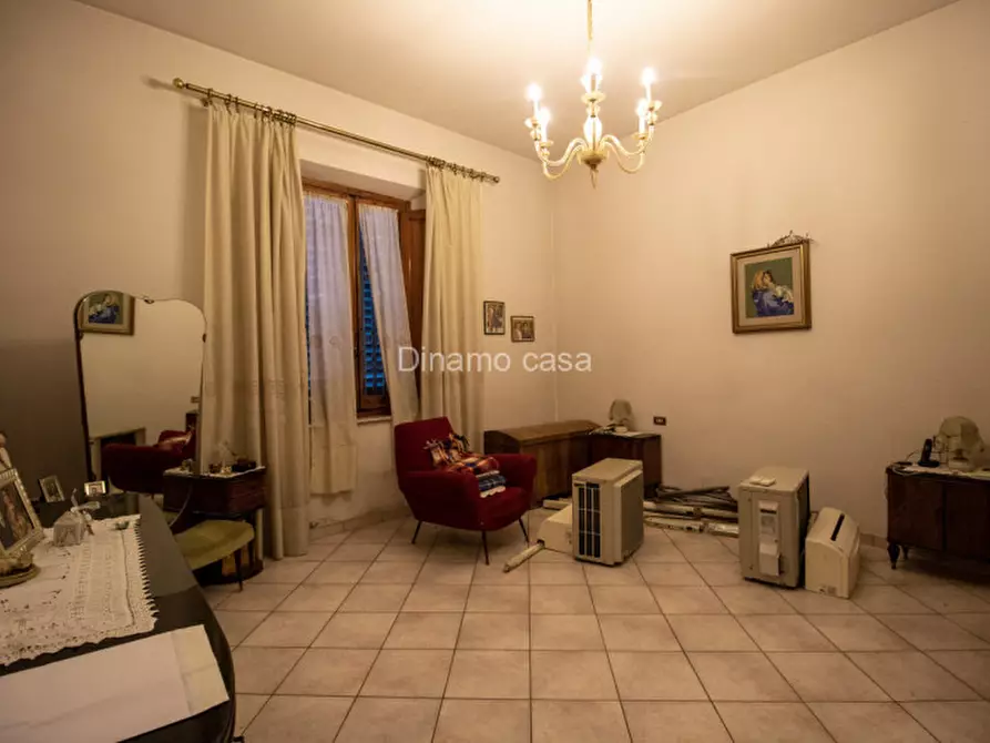 Immagine 14 di Villetta a schiera in vendita  a Prato