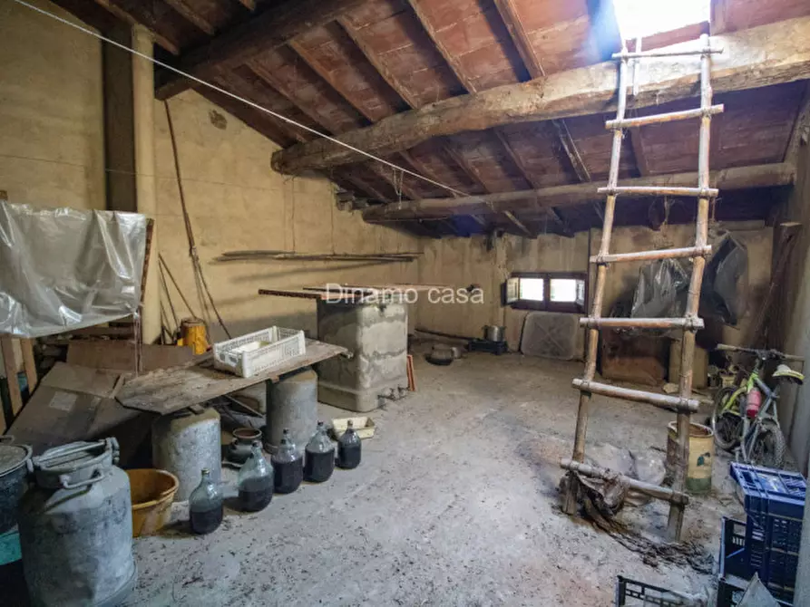 Immagine 19 di Villetta a schiera in vendita  a Prato