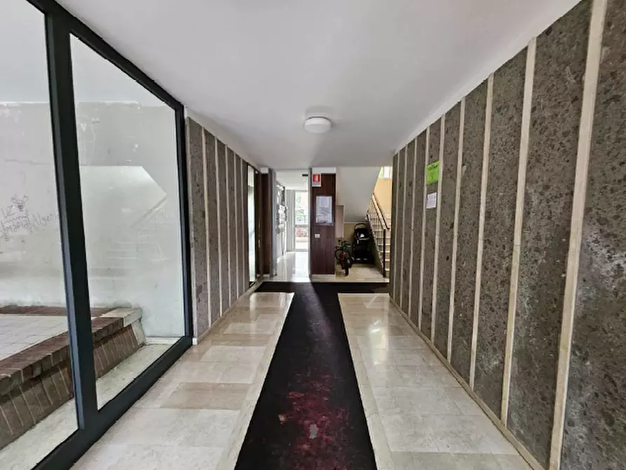 Immagine 2 di Appartamento in vendita  in Via Palladio, 44 a Venezia