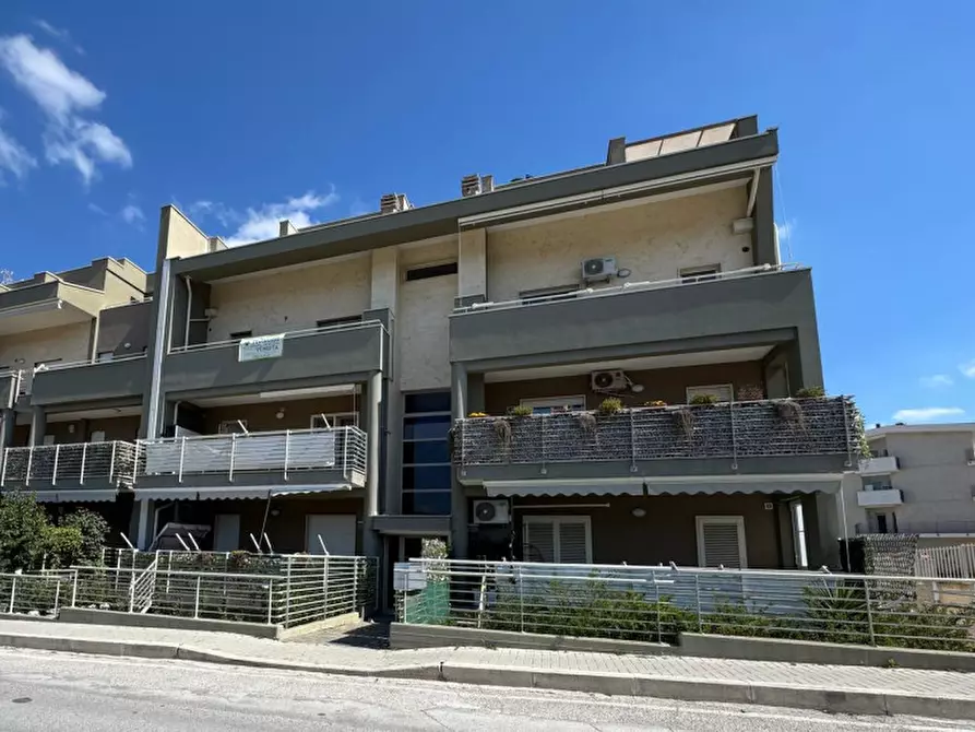 Immagine 1 di Appartamento in vendita  in Via del Rosmarino a Matera