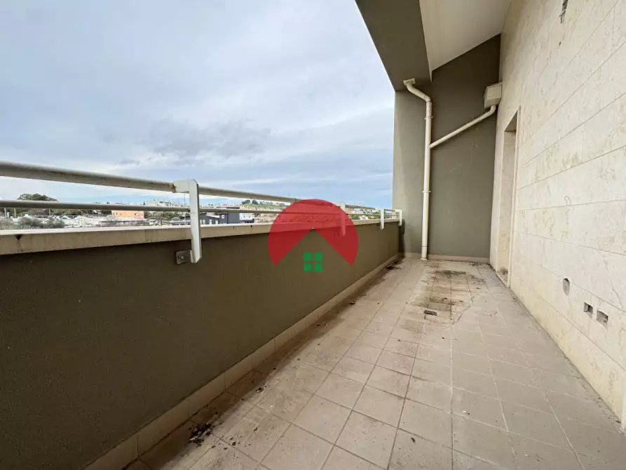 Immagine 6 di Appartamento in vendita  in Via del Rosmarino a Matera