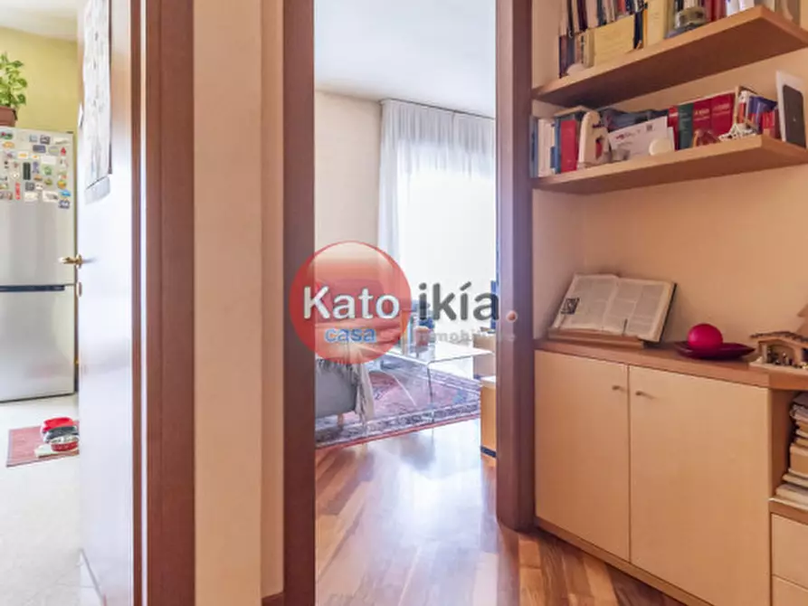 Immagine 5 di Appartamento in vendita  in Via Bassano a Creazzo