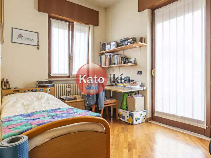 Immagine 9 di Appartamento in vendita  in Via Bassano a Creazzo