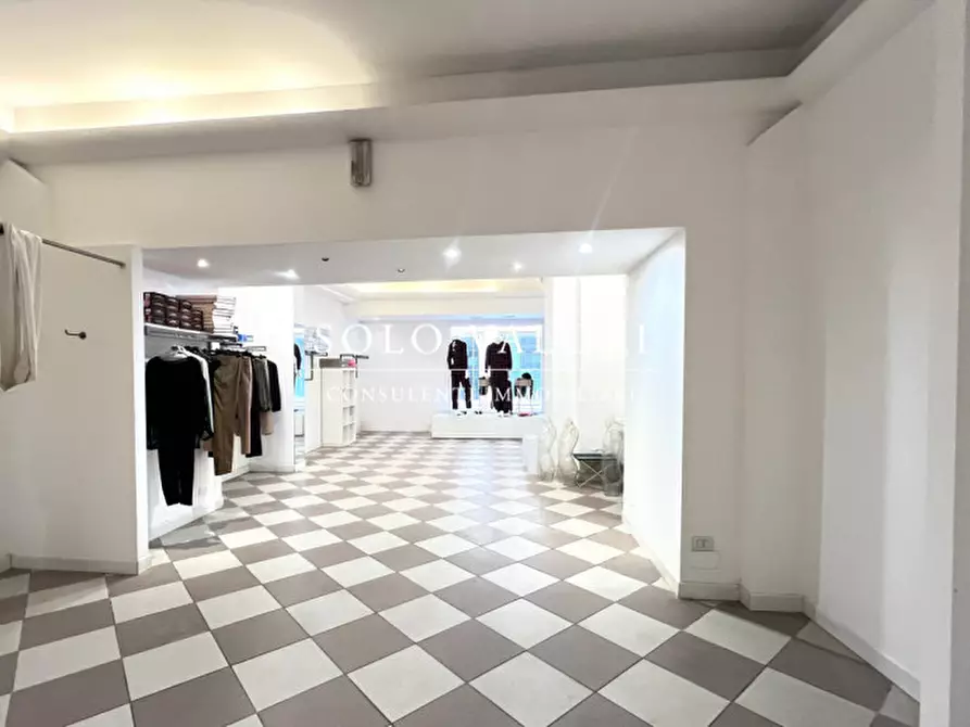 Immagine 5 di Negozio in vendita  a Castelfranco Veneto