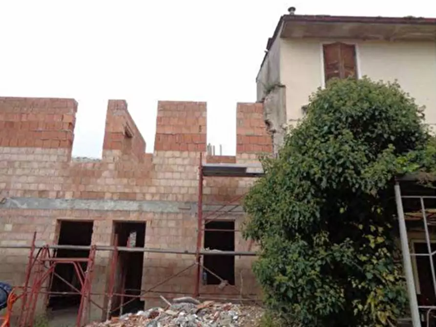 Immagine 7 di Terreno in vendita  in Via Giacomo Barucchi 81 a Verona