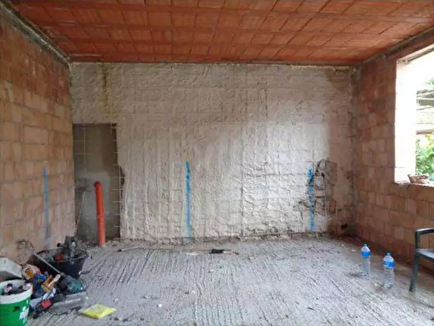 Immagine 12 di Terreno in vendita  in Via Giacomo Barucchi 81 a Verona