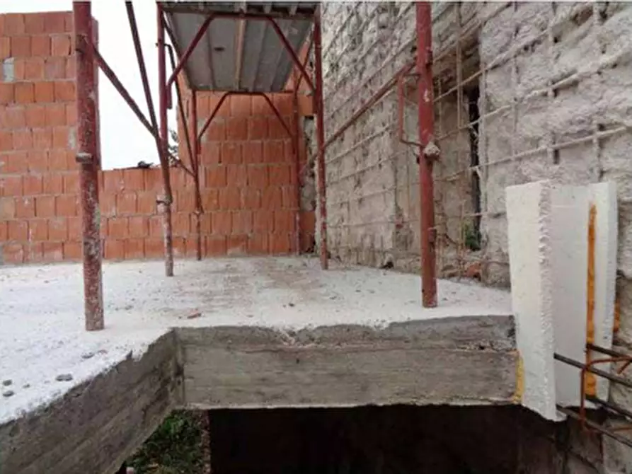 Immagine 19 di Terreno in vendita  in Via Giacomo Barucchi 81 a Verona