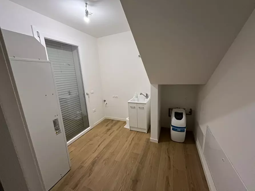 Immagine 5 di Casa trifamiliare in vendita  a Fosso'