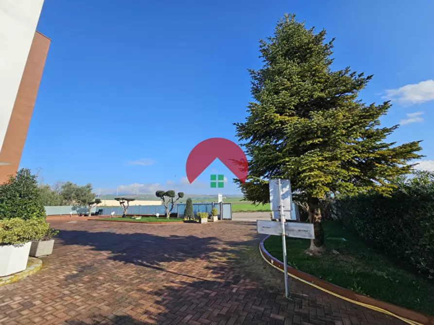 Immagine 2 di Capannone industriale in vendita  a Matera