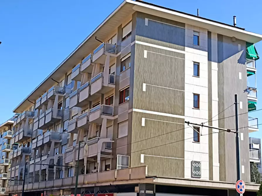 Immagine 17 di Appartamento in affitto  in via Vinovo 8 a Torino