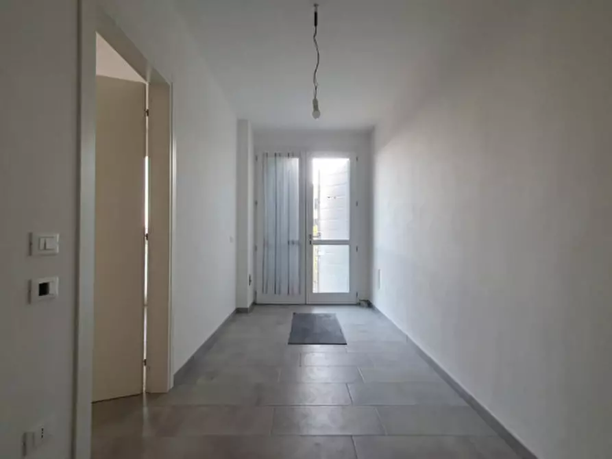 Immagine 3 di Villetta a schiera in vendita  in VIA ZAVATTA a Mirandola