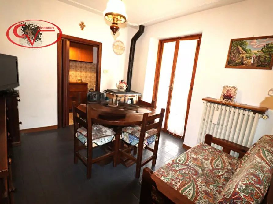 Immagine 2 di Appartamento in vendita  in via di caposelvi a Montevarchi