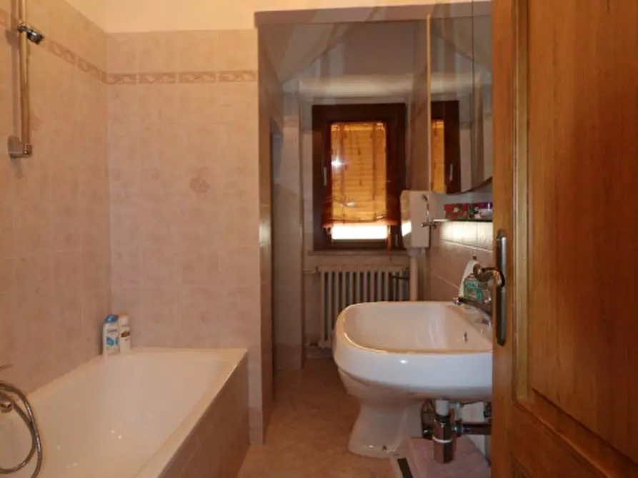 Immagine 14 di Appartamento in vendita  in via di caposelvi a Montevarchi