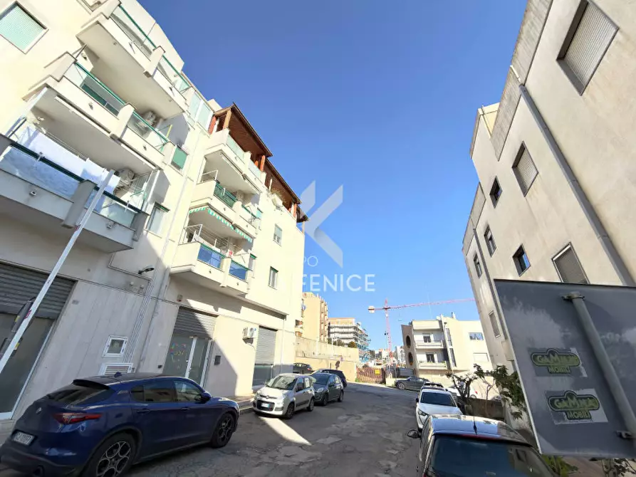 Immagine 4 di Appartamento in vendita  in Via Mottola 27D a Martina Franca