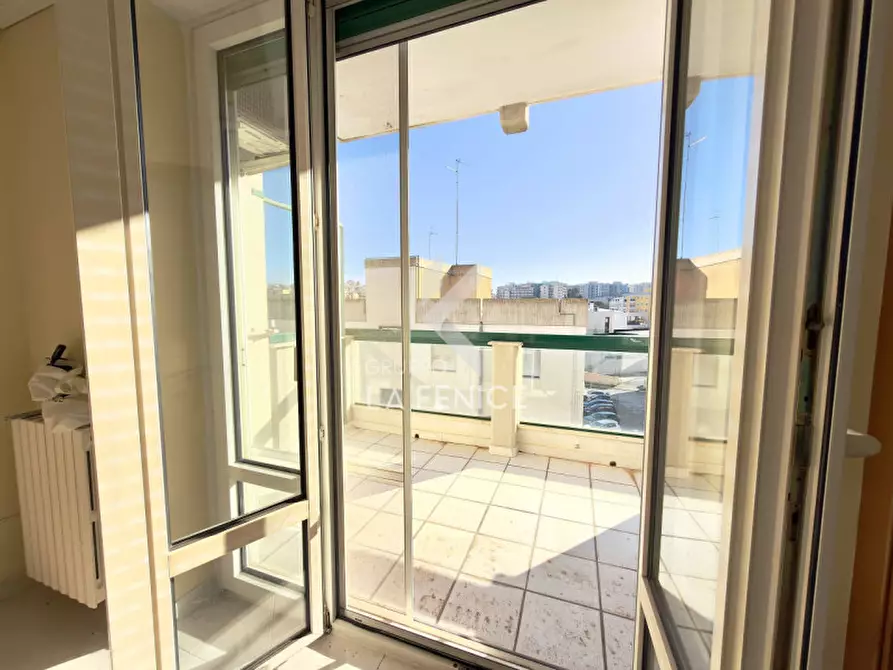 Immagine 14 di Appartamento in vendita  in Via Mottola 27D a Martina Franca