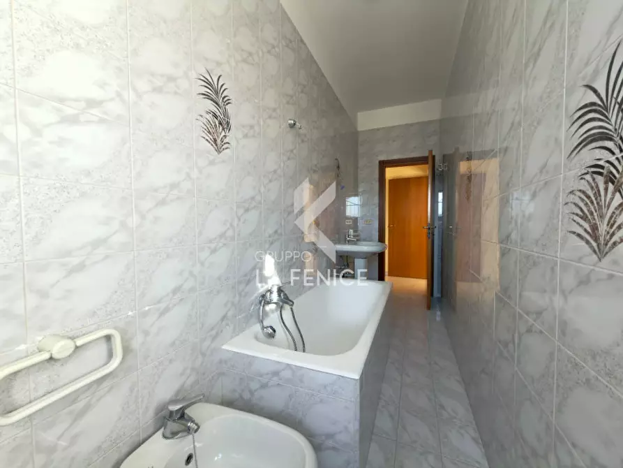 Immagine 22 di Appartamento in vendita  in Via Mottola 27D a Martina Franca