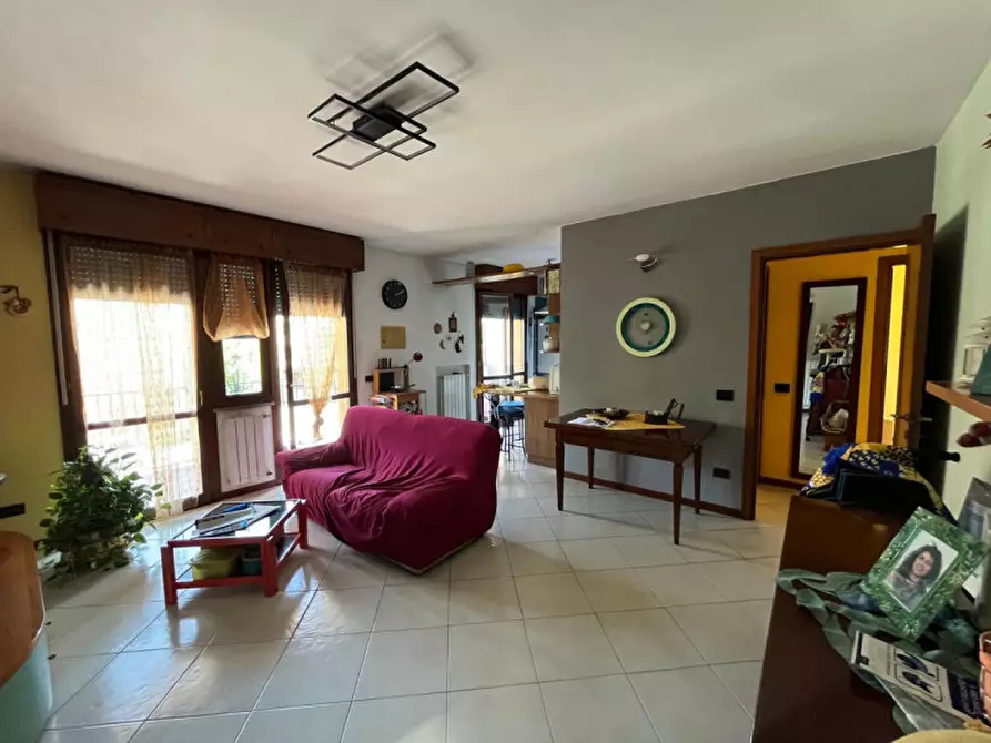 Immagine 7 di Appartamento in vendita  in Piazza Francesco Petrarca, 5 a Parma