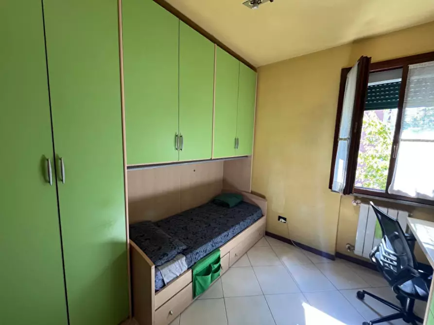 Immagine 8 di Appartamento in vendita  in Piazza Francesco Petrarca, 5 a Parma