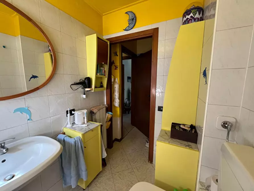 Immagine 14 di Appartamento in vendita  in Piazza Francesco Petrarca, 5 a Parma