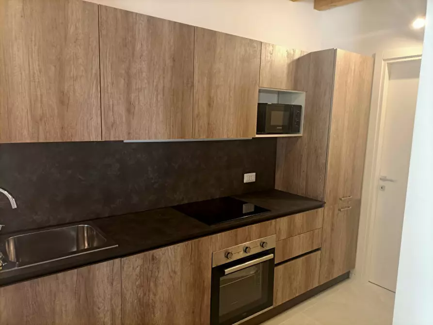 Immagine 2 di Appartamento in affitto  in Strada Nino Bixio, 61 a Parma