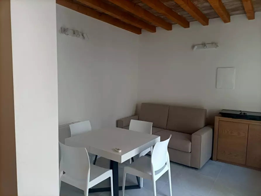 Immagine 5 di Appartamento in affitto  in Strada Nino Bixio, 61 a Parma