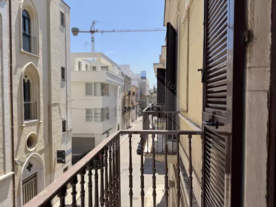 Immagine 6 di Ufficio in affitto  a Andria