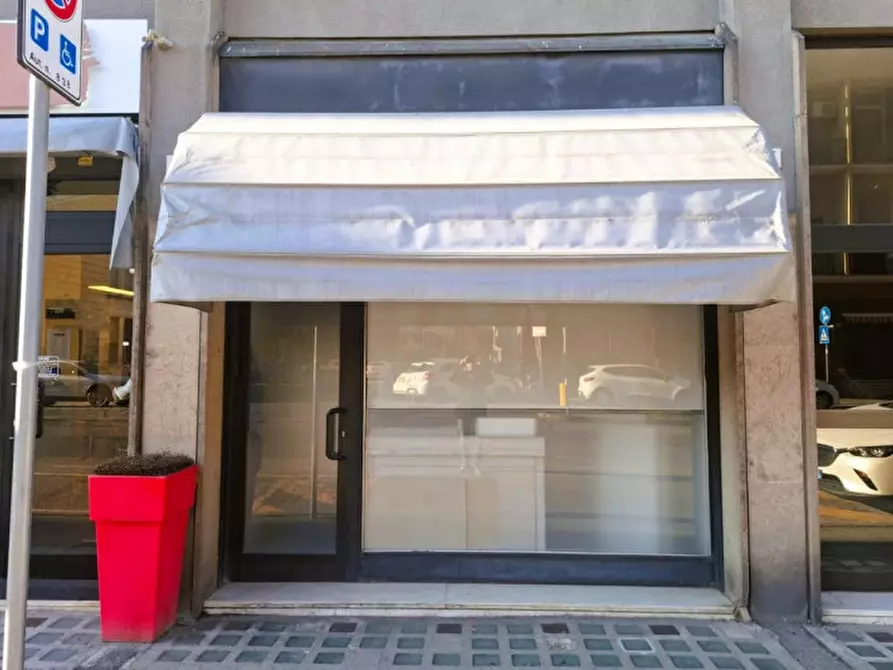 Immagine 3 di Negozio in vendita  in C.so Alfonso Lamarmora, 55, 15121 Alessandria AL, Italia a Alessandria