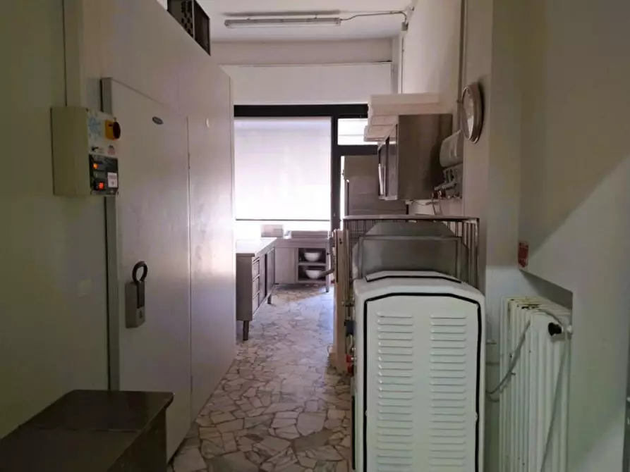 Immagine 10 di Negozio in vendita  in C.so Alfonso Lamarmora, 55, 15121 Alessandria AL, Italia a Alessandria