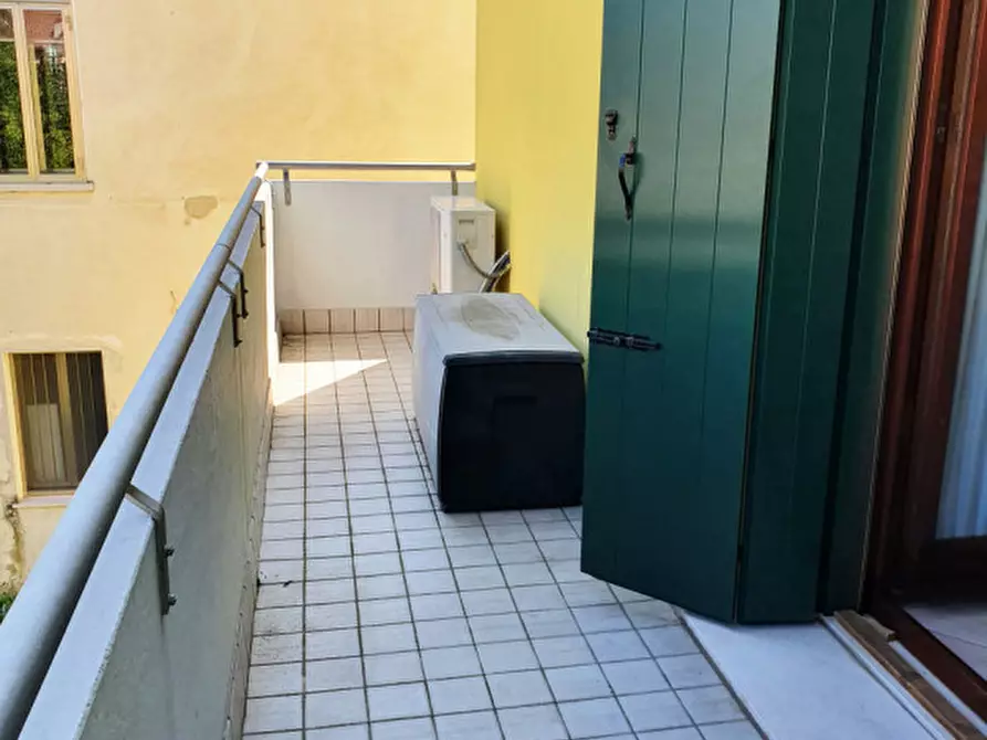 Immagine 5 di Appartamento in vendita  in Via Rossini a Spinea