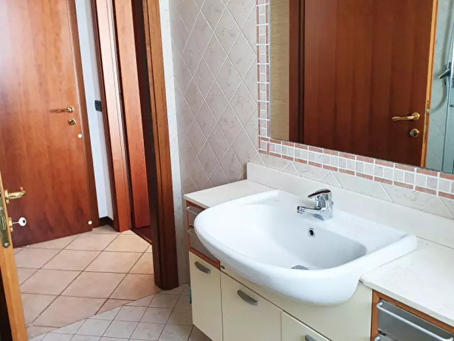 Immagine 9 di Appartamento in vendita  in Via Rossini a Spinea