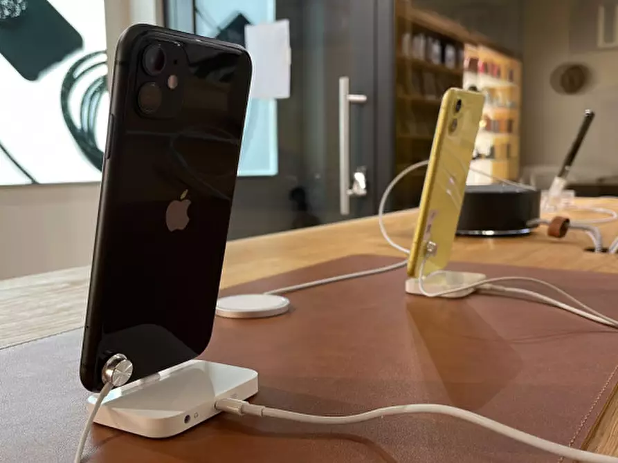 Immagine 6 di Attività commerciale in vendita  in Via Tiberio Deciani 97 a Udine