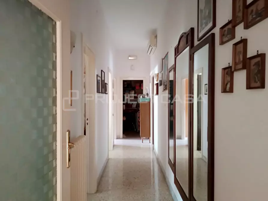 Immagine 8 di Appartamento in vendita  in Via Capitano Rizzelli 13 a Maglie