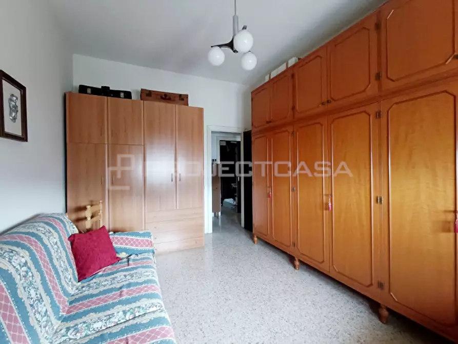 Immagine 12 di Appartamento in vendita  in Via Capitano Rizzelli 13 a Maglie